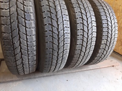 Uniroyal Snow Max 2.//. 185R 14C