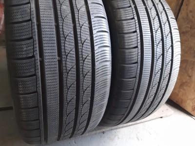 Imperial Ice Plus S 210 275/40R 19