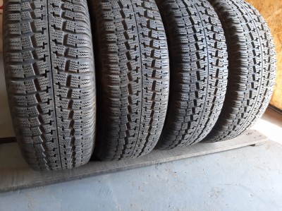 Pirelli Winter Ice plus 195/70R 14