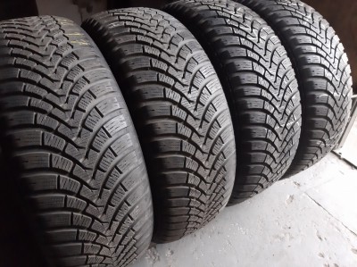 Falken EuroWinter HS01 SUV ./.. 225/60R 17