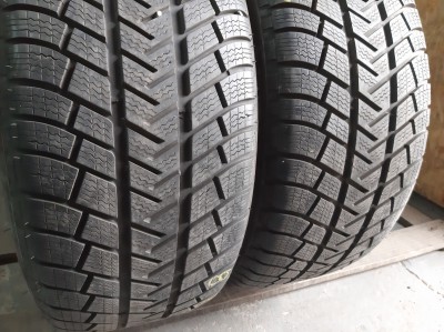 Michelin Latitude Alpin ../.. 255/55R 18
