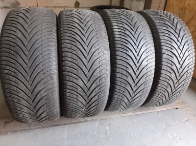 Kleber Krisalp HP3//.. 215/50R 17