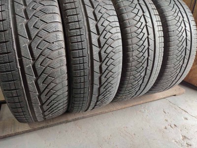 Michelin PilotAlpinPA4 ../ 225/45R 18