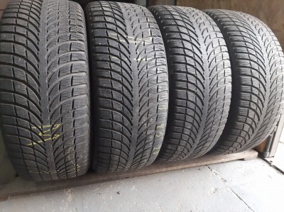 Michelin Latitude AlpinLA2 ../ 255/45R 20