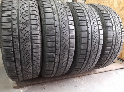 GT Radial ChampiroWinter PRO HP 215/60R 17