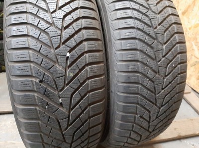 Yokohama BlueEarthWinterV905.. 215/60R 16