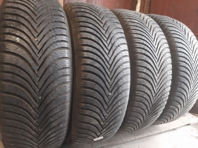 Michelin Alpin 5 .//.. 205/60R 16