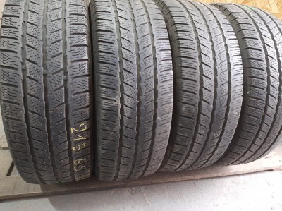 Continental Van Contact Winter . 215/65R 16C