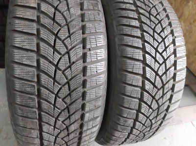 GoodYear Ultra Grip ../// 225/55R 17