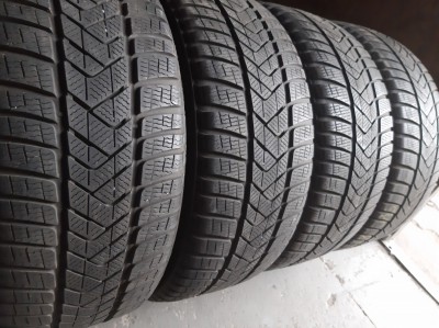 Pirelli Sottozero 3 …/ 235/45R 18