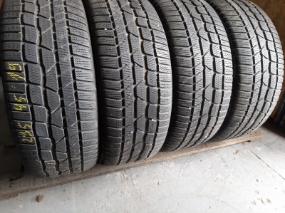 Continental ContiWinterContactTS830P …/ 235/45R 19