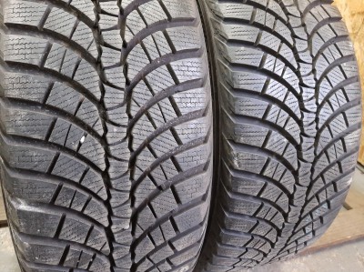 Kumho WinterCraftWP71…/ 245/45R 19