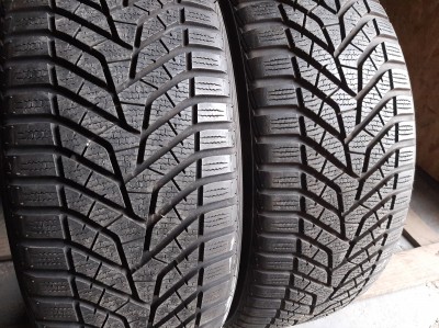 Yokohama BlueEarthWinterV905 ..// 225/45R 19