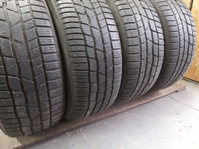 Continental ContiWinterContact TS 830P../.../. 215/50R 17
