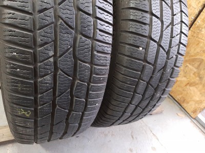 Continental ContiWinterContact TS 830P../.././. 215/60R 17