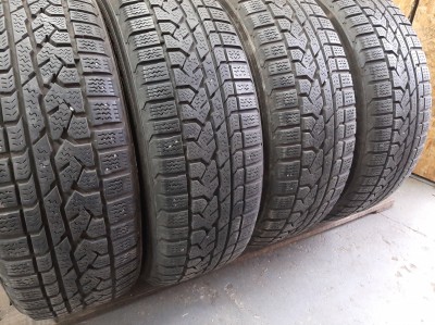 Kumho Assymetric I Zen RV …/.. 225/65R 17
