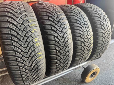 Falken EuroWinter HS 01 SUV /.. 215/60R 17