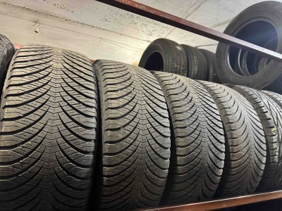 GoodYear Vector 4 Season.///../ 225/55R 17