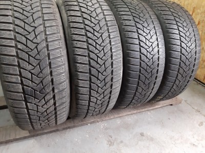 Dunlop Winter Sport 5 /// 215/55R 17