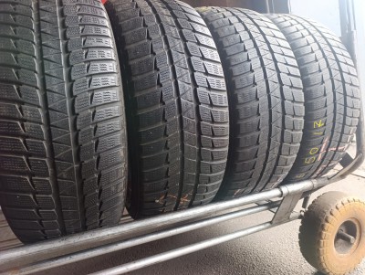 Уживані шини з Європи  Falken HS 449 Eurowinter  215/50 R 17  Шини на авто в хорошому стані Falken HS 449 Eurowinter  шириною 215 висотою 50 радіусом R 17 низькі ціни
