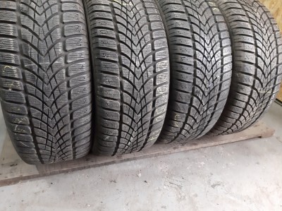 Dunlop SP WinterSport 4D  ./.. 225/50R 17