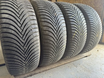 Шини на авто в хорошому стані Michelin Alpin 5  шириною 215 висотою 50 радіусом R 17 низькі ціни