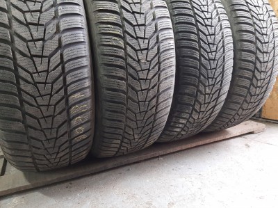 Hankook Winter I cept evo 3  .///. 235/55R 19