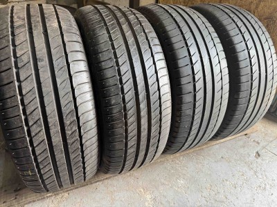 Шини на авто в хорошому стані Michelin Primacy HP   шириною 215 висотою 50 радіусом R 17 низькі ціни