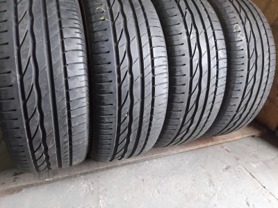 Bridgestone Turanza ER300.  . 235/55R 17