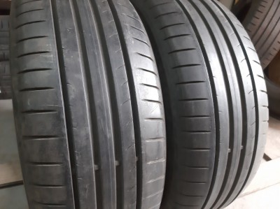 Шини на авто в хорошому стані Dunlop SportBlueResponse     шириною 215 висотою 60 радіусом R 16 низькі ціни