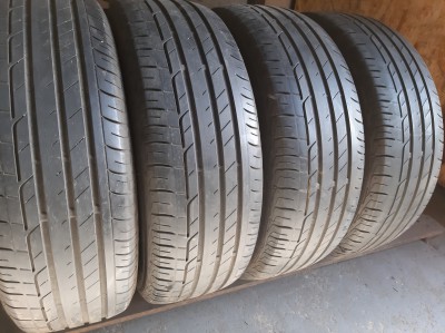 Bridgestone Turanza T001.  .. .. 215/60R 16