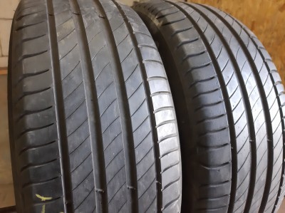 Michelin Primacy 4 .   .  . 215/55R 16