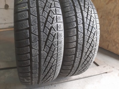Pirelli Sottozero Winter 210  ../. 235/60R 16
