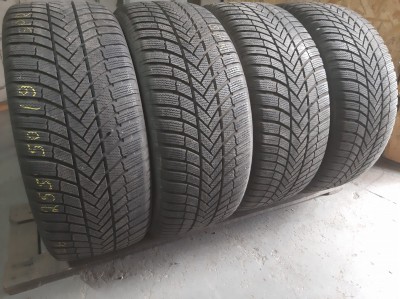 Bridgestone Blizzak LM005   ../…. 255/50R 19