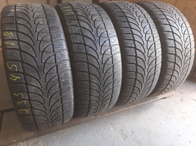 Bridgestone Blizzak LM-32  … .// 235/45R 18