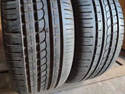 Шини на авто в хорошому стані Pirelli PzeroRosso шириною 235 висотою 40 радіусом R 18 низькі ціни
