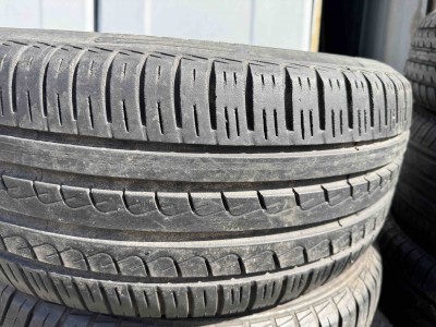 Pirelli P7.//.. 215/55R 16