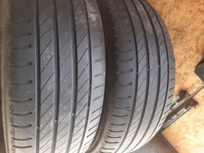Kleber Dynaxer HP 4 215/60R 16
