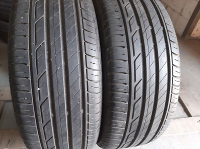 Шини на авто в хорошому стані Bridgestone Turanza T001    шириною 215 висотою 55 радіусом R 17 низькі ціни