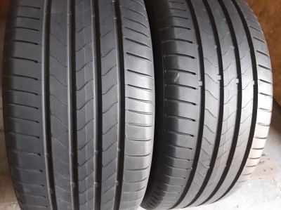 Шини на авто в хорошому стані Bridgestone Turanza 6   шириною 235 висотою 40 радіусом R 19 низькі ціни