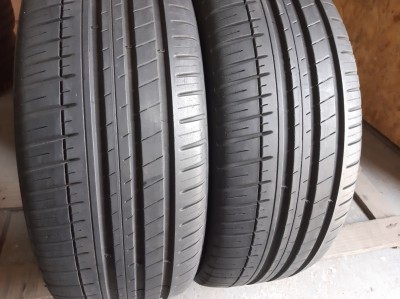Шини на авто в хорошому стані Michelin Pilot Sport 3   .  . . шириною 245 висотою 45 радіусом R 19 низькі ціни