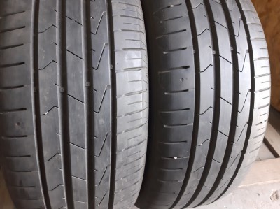 Шини на авто в хорошому стані Hankook Ventus Prime 3    шириною 215 висотою 55 радіусом R 17 низькі ціни