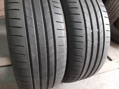 Bridgestone Turanza T005///../ 225/55R 17