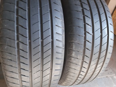 Шини на авто в хорошому стані Bridgestone Turanza T001 шириною 255 висотою 55 радіусом R 18 низькі ціни