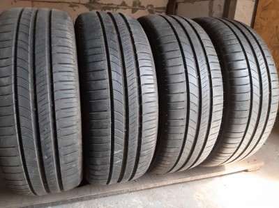 Шини на авто в хорошому стані Michelin Energy Saver шириною 205 висотою 55 радіусом R 16 низькі ціни