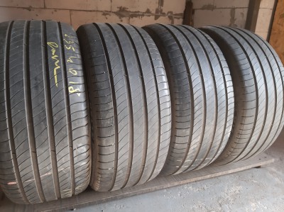 Шини на авто в хорошому стані Michelin Primacy 4 шириною 235 висотою 40 радіусом R 18 низькі ціни