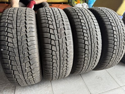 Шини на авто в хорошому стані Dislavet Evro Frost 6 шириною 215 висотою 55 радіусом R 16 низькі ціни