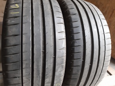 Шини на авто в хорошому стані Michelin Pilot Sport 4 / / шириною 225 висотою 45 радіусом R 17 низькі ціни