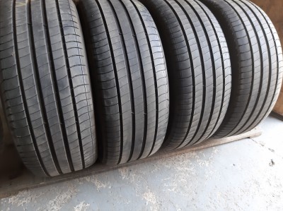 Шини на авто в хорошому стані Michelin Primacy 4 /   шириною 225 висотою 55 радіусом R 17 низькі ціни