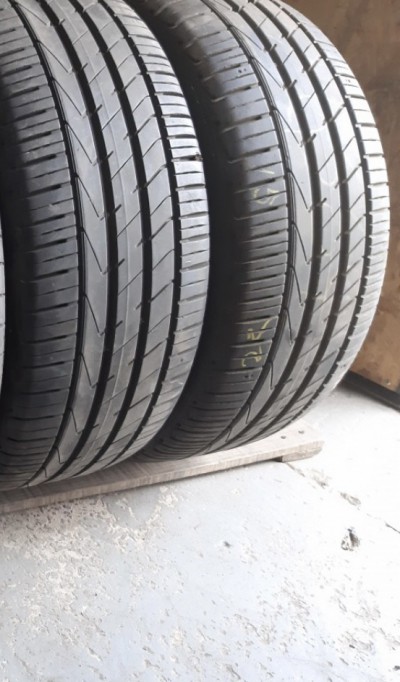Шини на авто в хорошому стані Hankook Ventus S 1 EVO2 suv  . шириною 245 висотою 45 радіусом R 19 низькі ціни